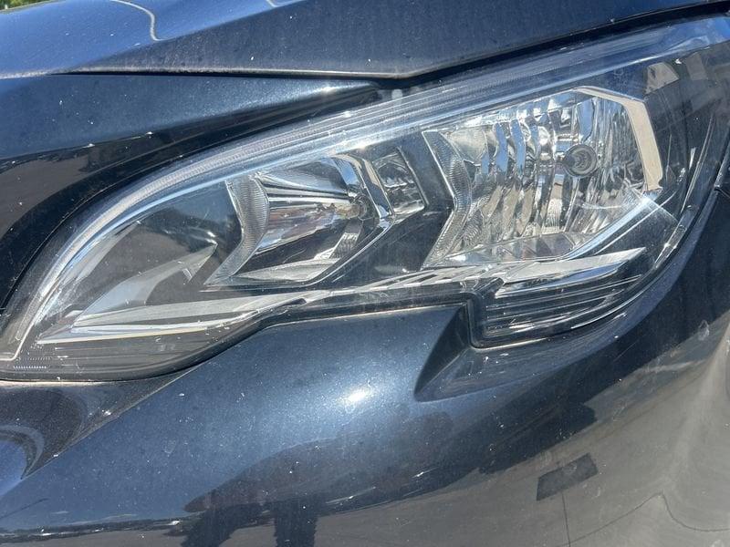 Peugeot 3008 II 2021 1.5 bluehdi Allure s&s 130cv