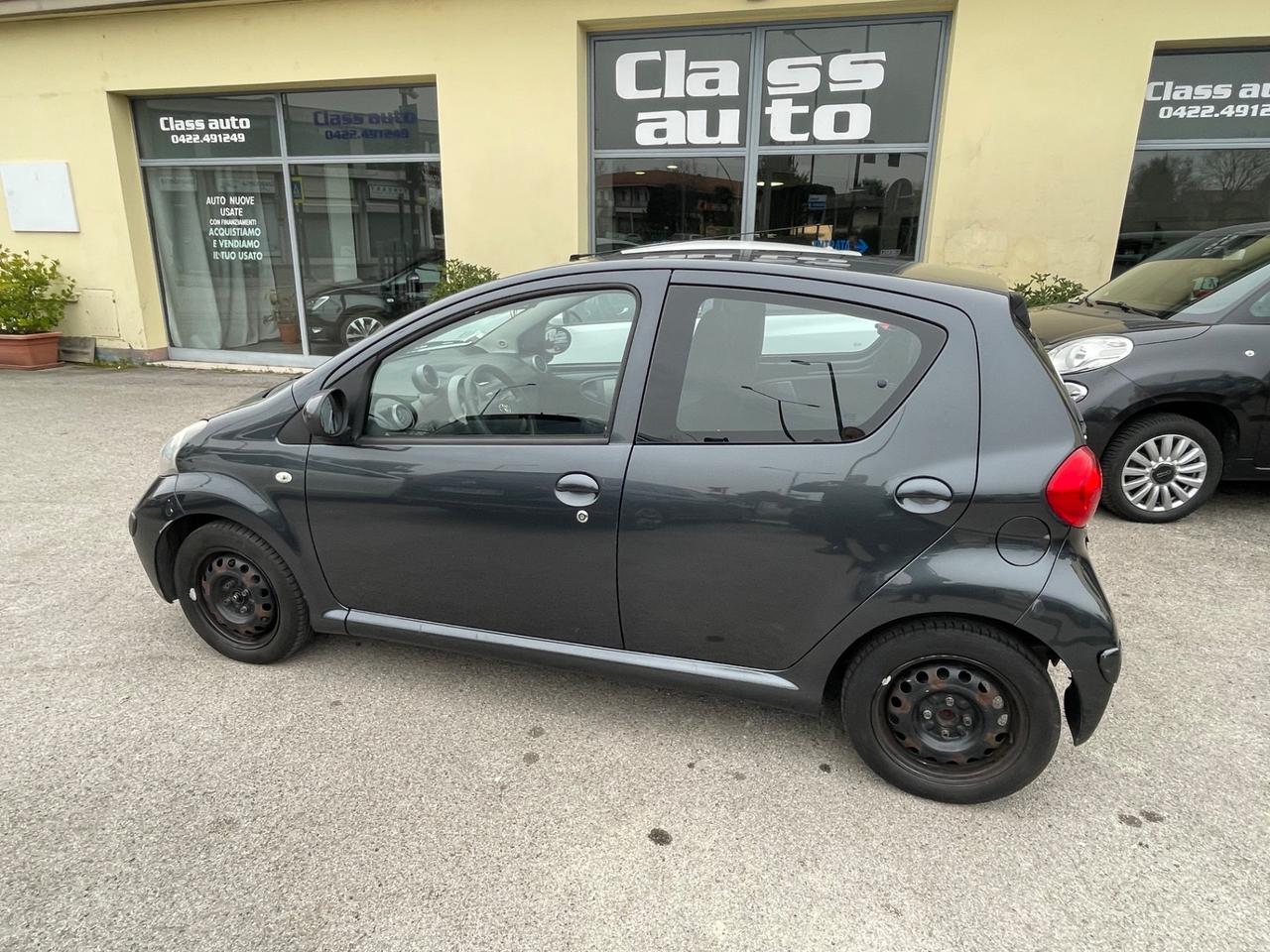 Toyota Aygo 1.0 12V VVT-i 5 porte