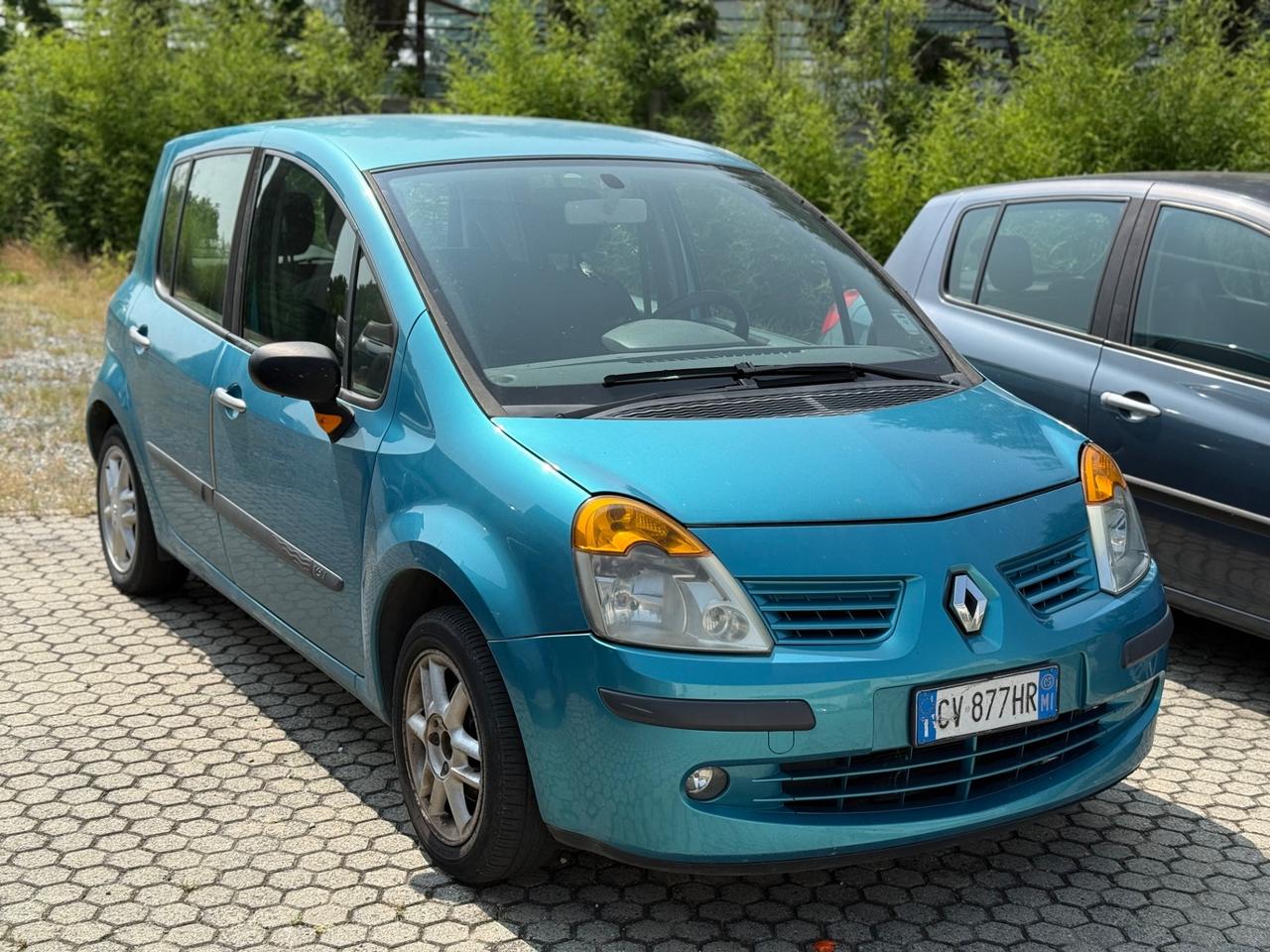 Renault Modus 1.2 16V Luxe Privilège