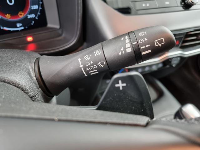 NISSAN Juke 1.0 DIG-T 114 CV DCT N-Connecta