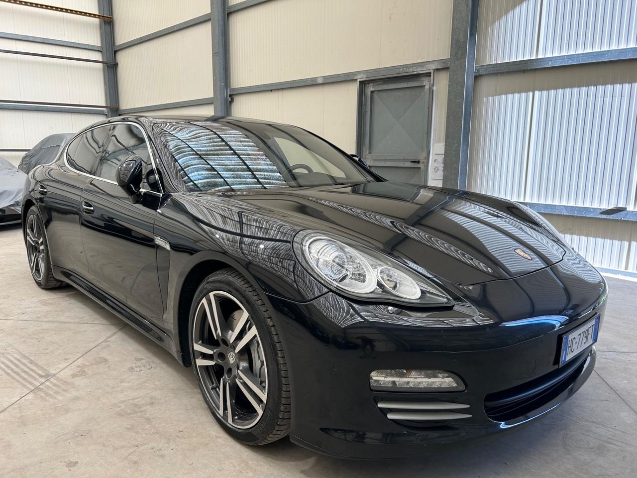 Porsche Panamera 4s