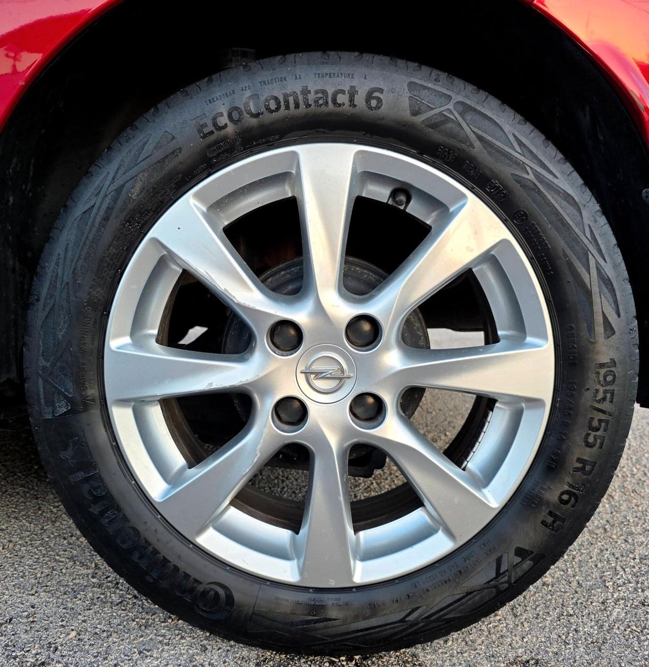 Opel Corsa 1.2 bz 75cv Elegance con 87.000 Chilometri