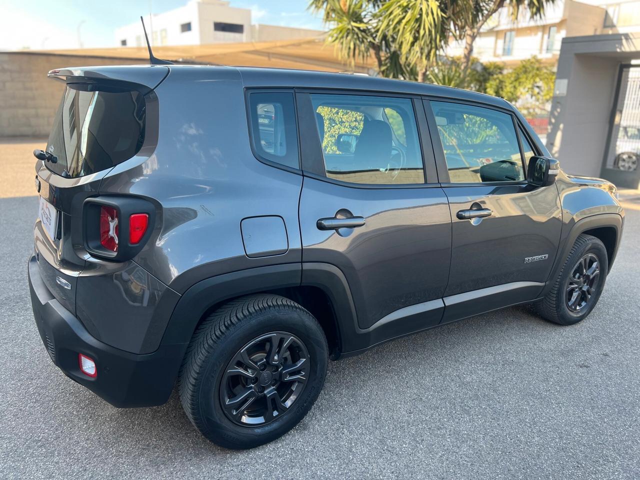 Jeep Renegade 1.6 mjt Longitude 120cv 2wd ddct AUTOMNAVI/PDC PERFETTA!!