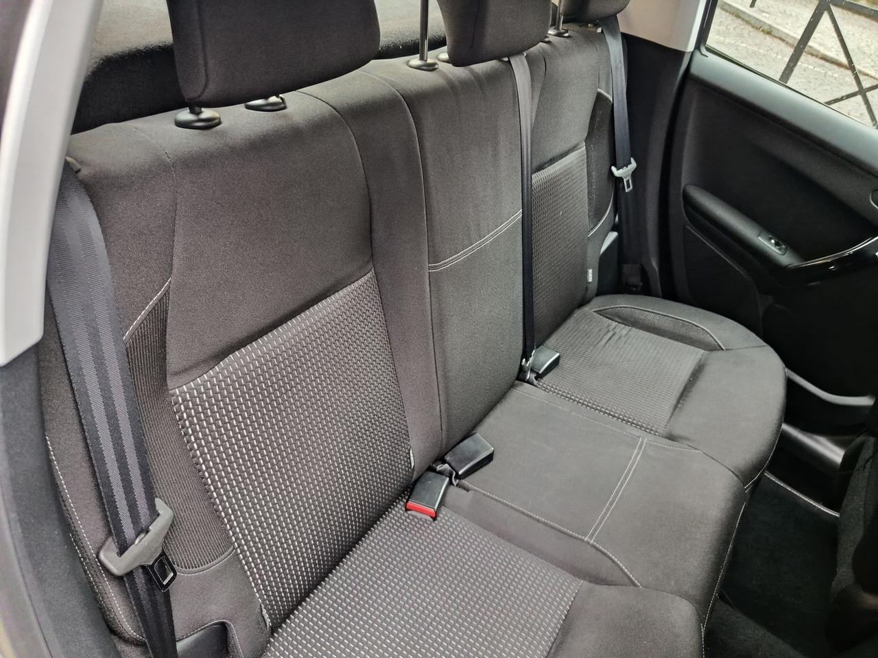 Peugeot 208 Allure 1.2 PureTech 82 #8383