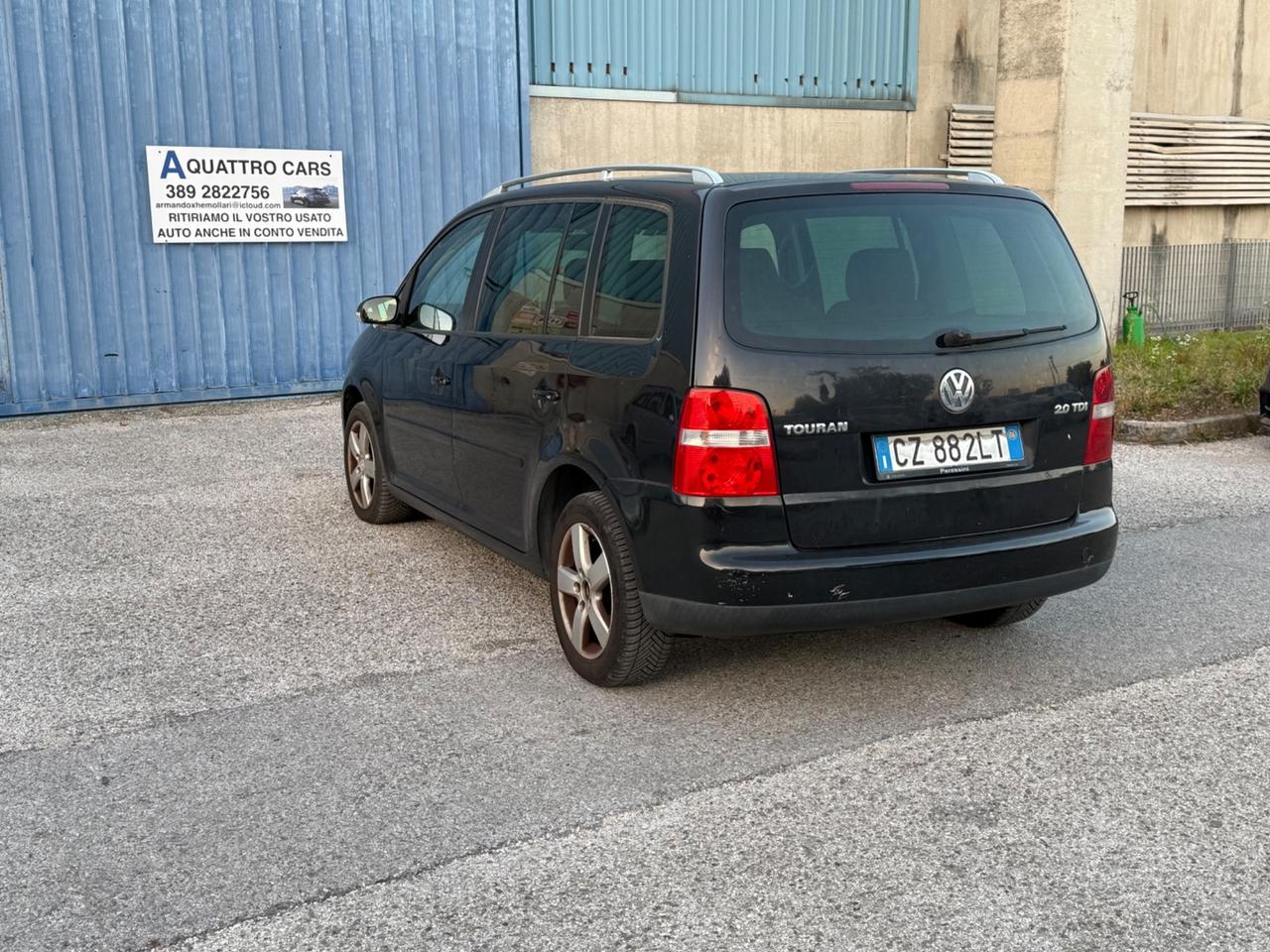 Volkswagen Touran 2.0 TDI DPF DSG Trendline