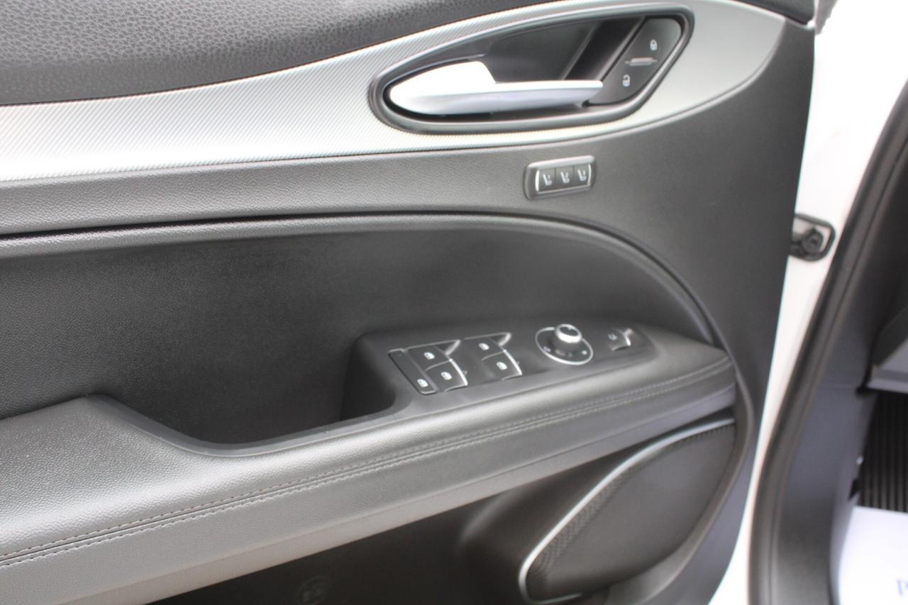 Alfa Romeo Stelvio 2.2 t Veloce Q4 210cv auto 4x4 FULL-OPTIONAL