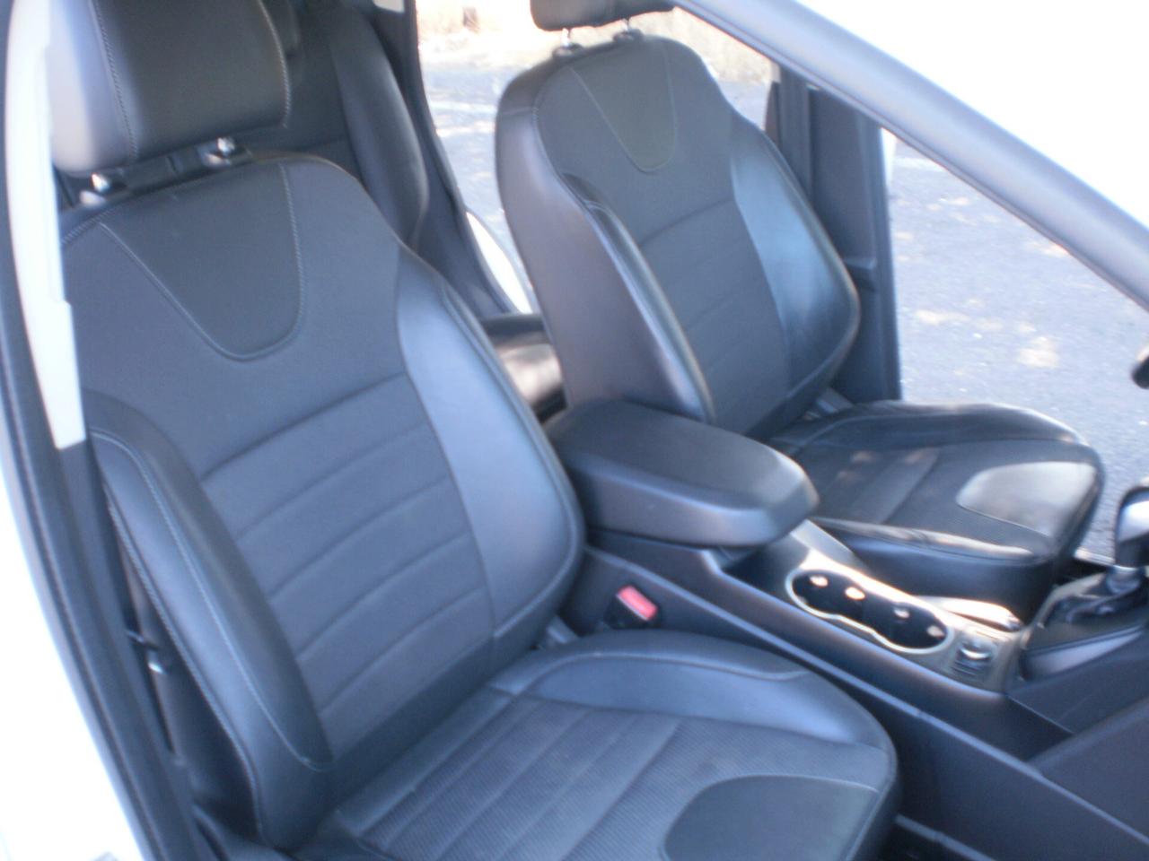 Ford Kuga 2.0 TDCI 140 CV 4WD Titanium