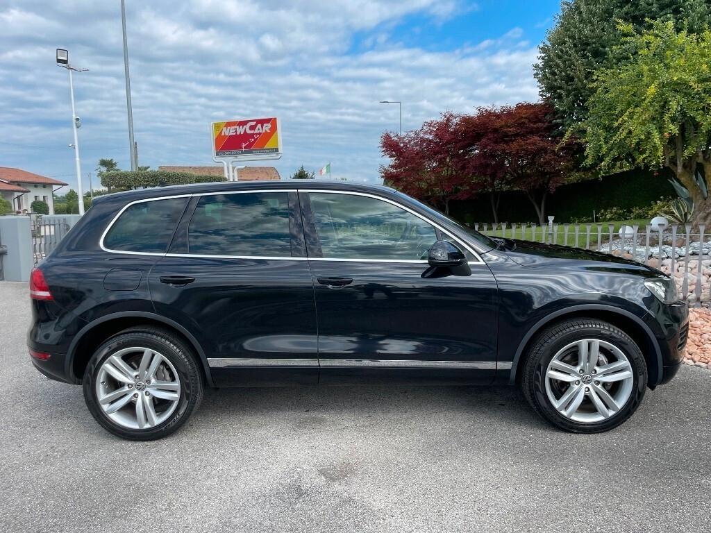 Volkswagen Touareg 3.0 TDI 245 CV tiptronic Executive