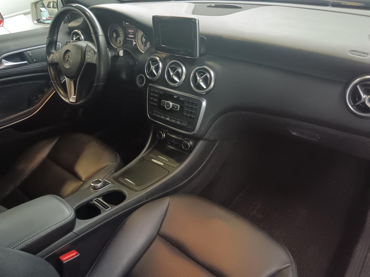 Mercedes-benz A 180 A 180 CDI BlueEFFICIENCY Automatic Sport