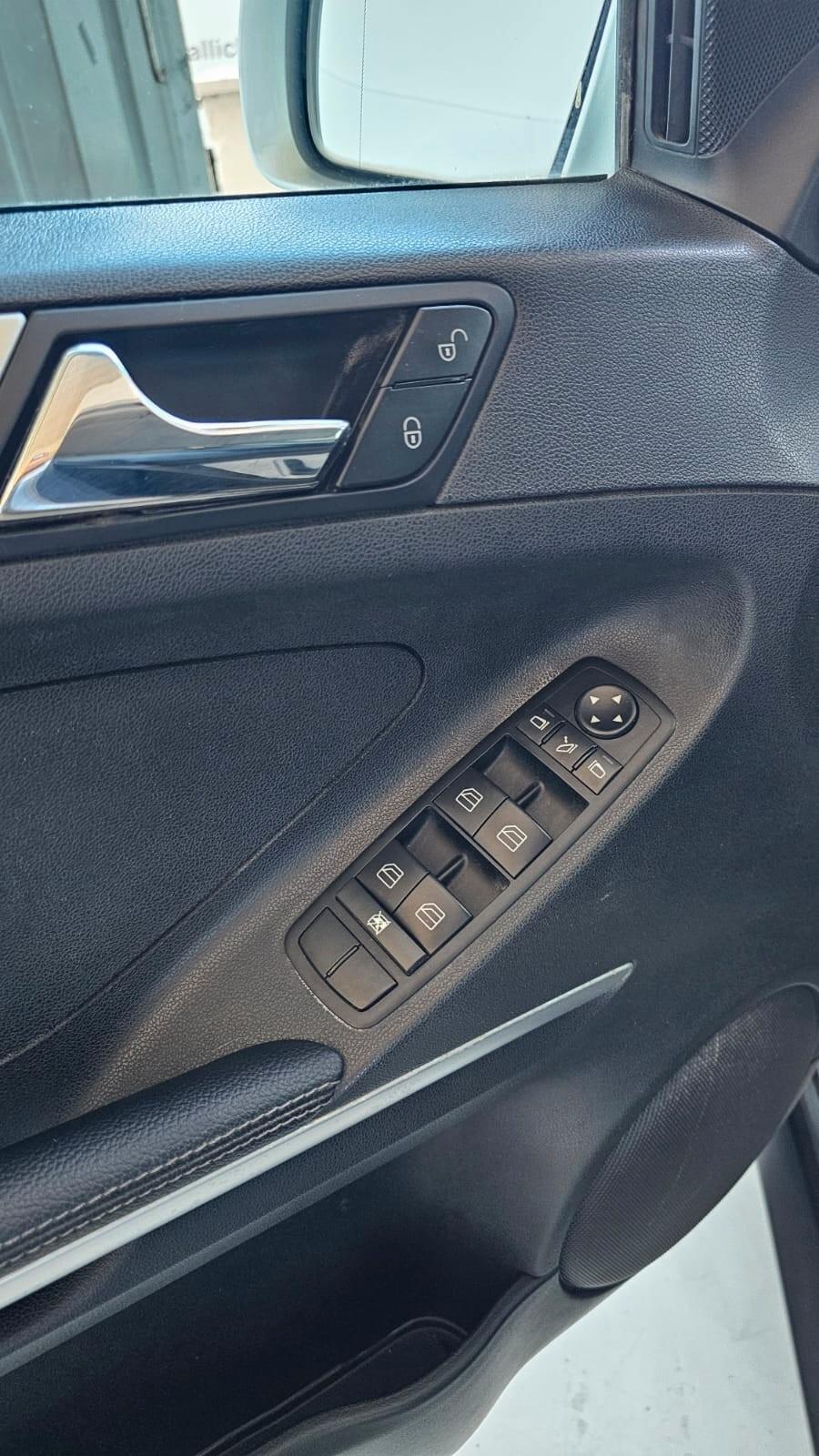 Mercedes ML 320 Unico proprietario 2009