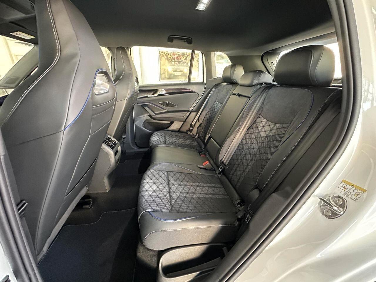 Volkswagen Tiguan 1.5 eTSI 150 CV ACT DSG R-Line