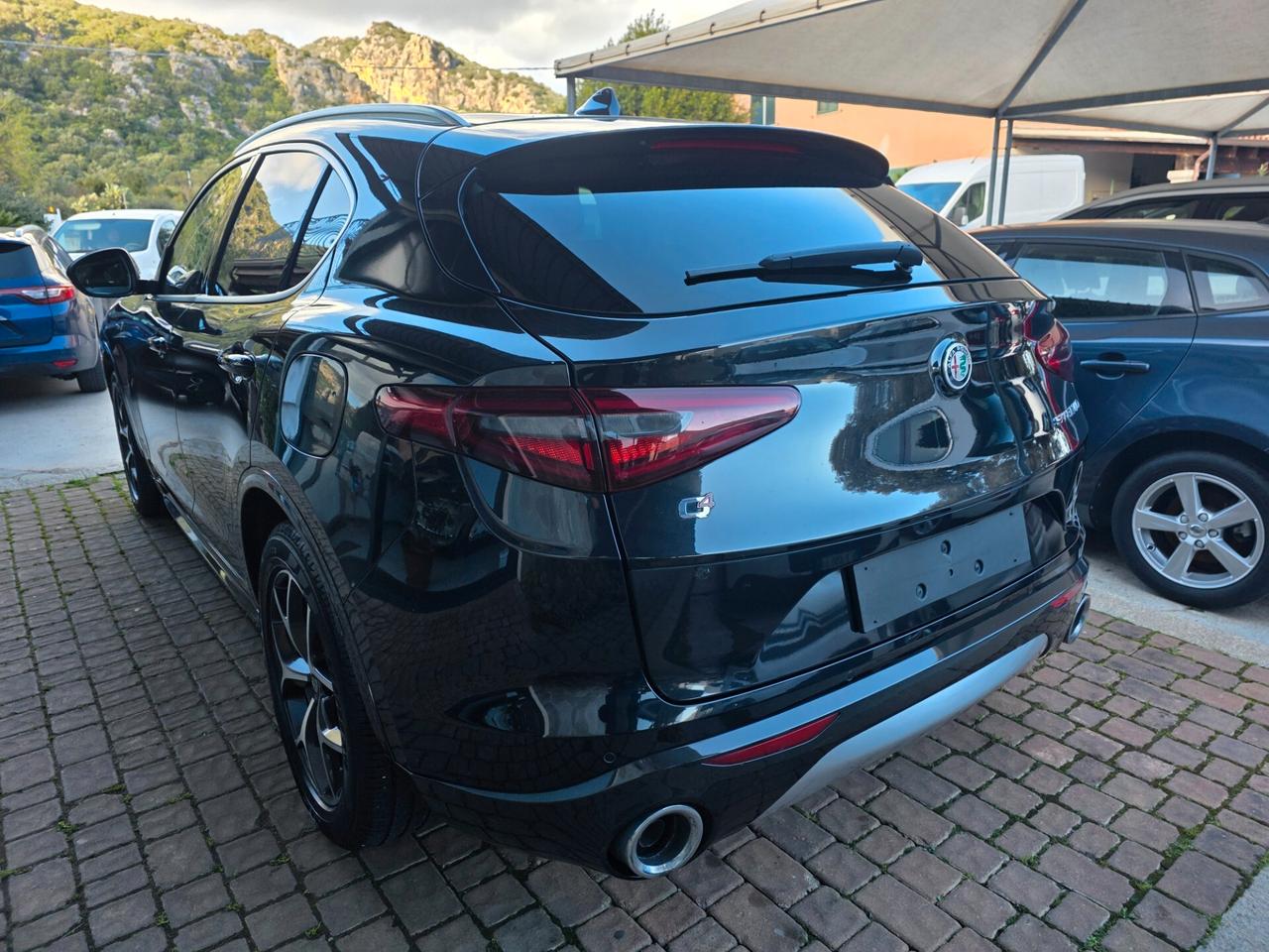 Alfa Romeo Stelvio 2.2 Turbodiesel 210 CV AT8 Q4 Veloce Tì