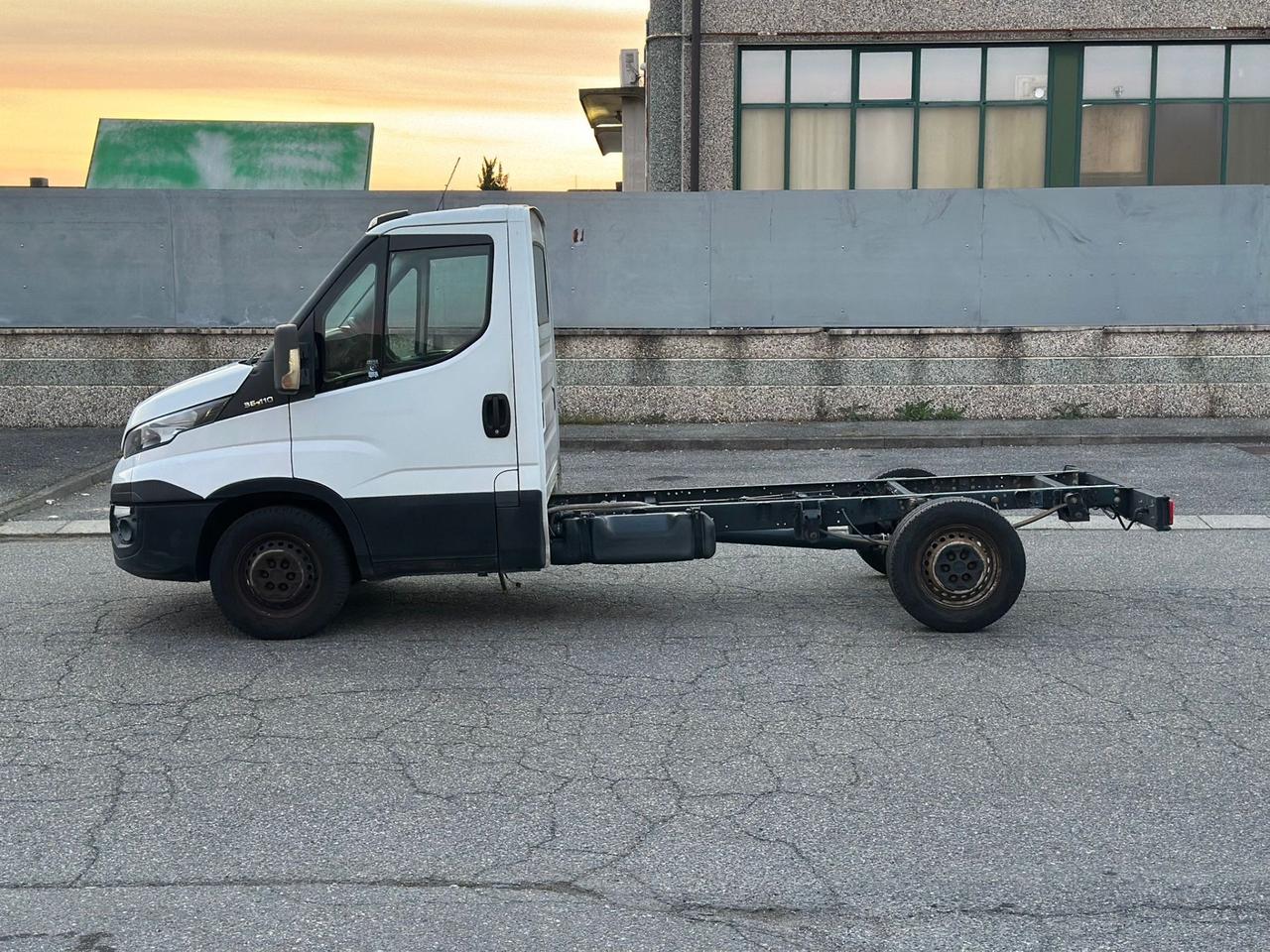 Iveco a telaio motore da rivedere
