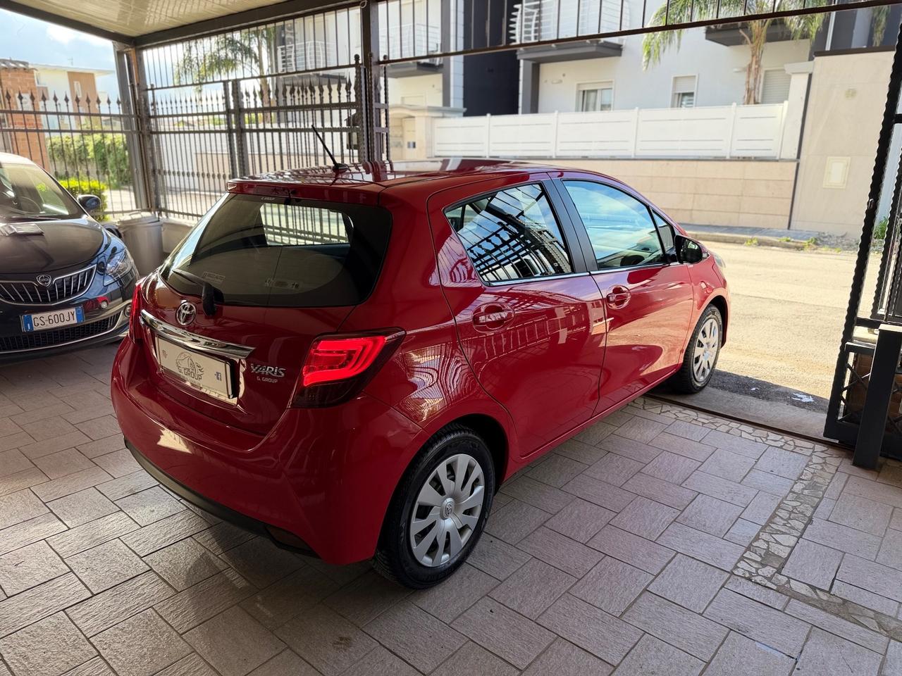 Toyota Yaris 1.0 5 porte Lounge