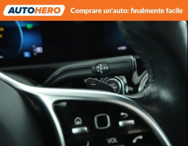 MERCEDES-BENZ A 180 Automatic Sport