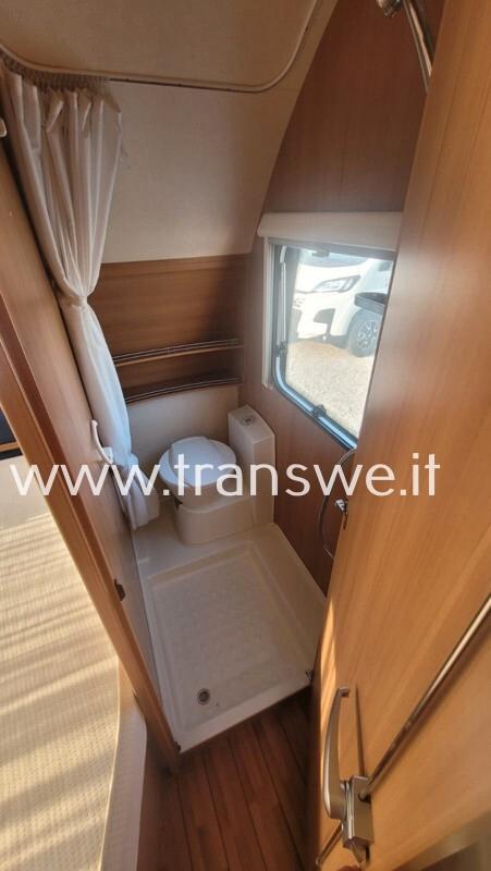 Knaus Sudwind con letti a castello