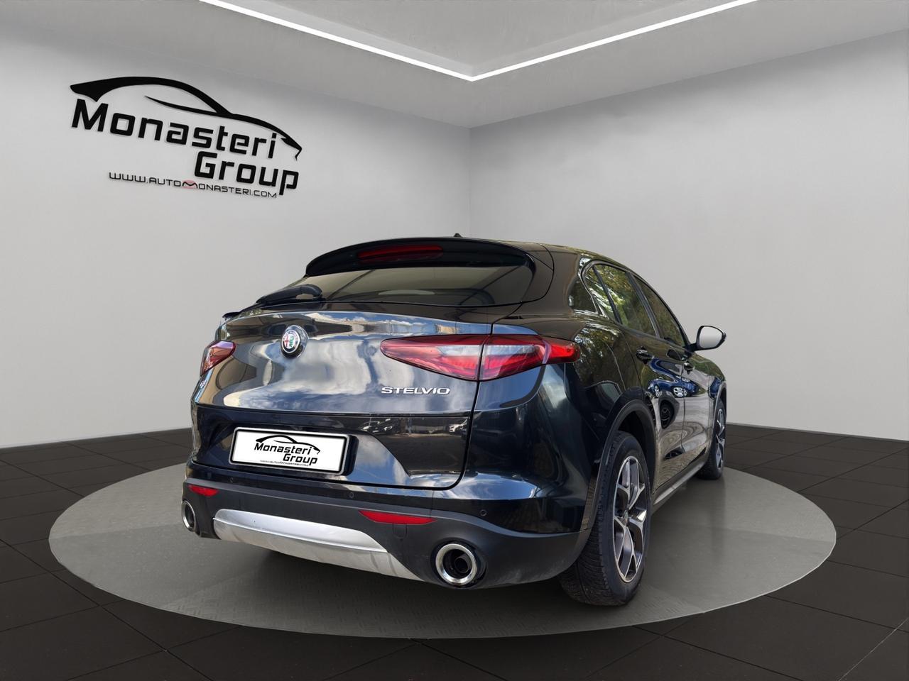 Alfa Romeo Stelvio 2.2 Turbodiesel 210 CV AT8 Q4 Lusso