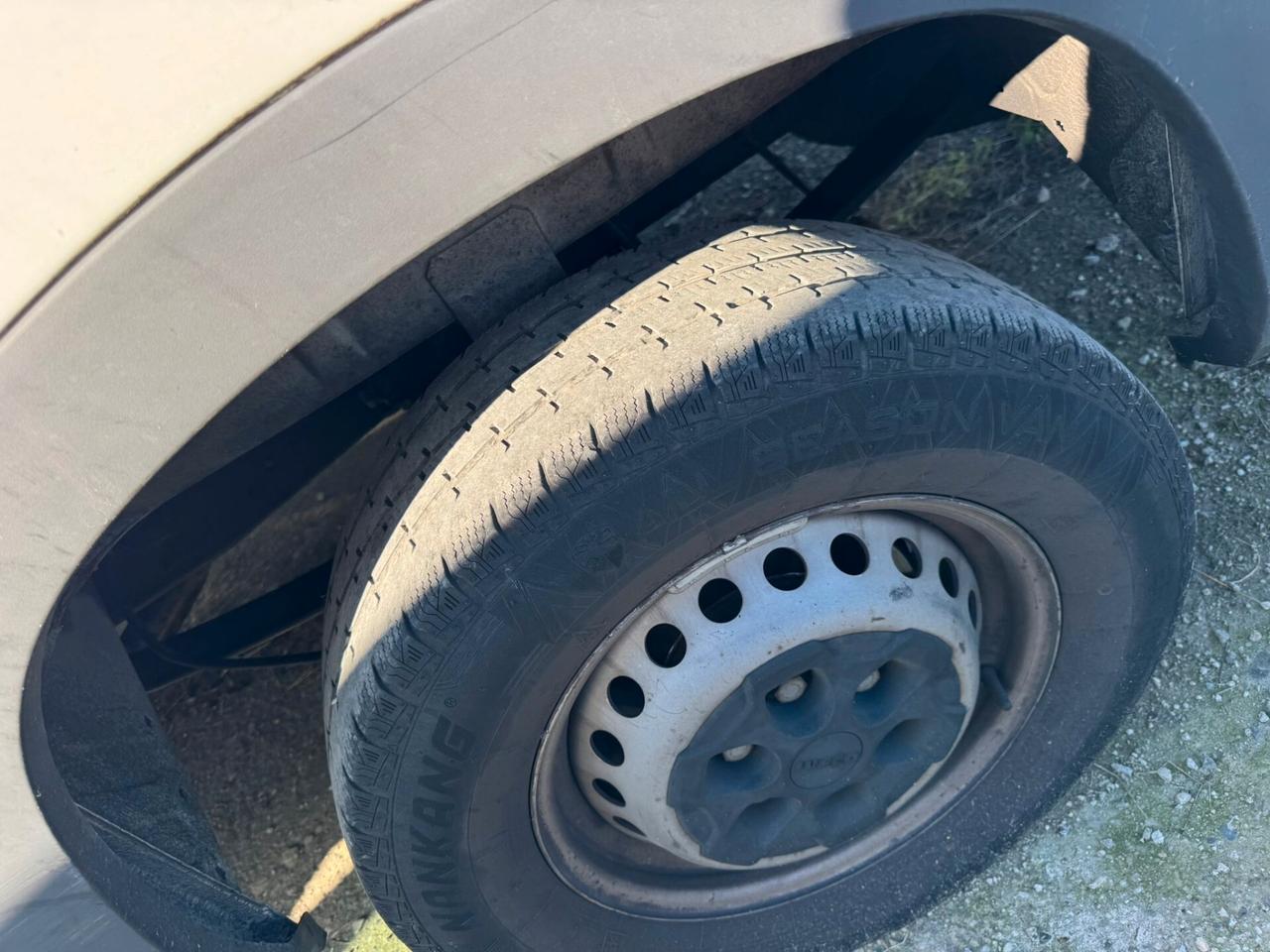 Iveco Daily 35C15 BTor 3.0 HPT PC-RG Cabinato