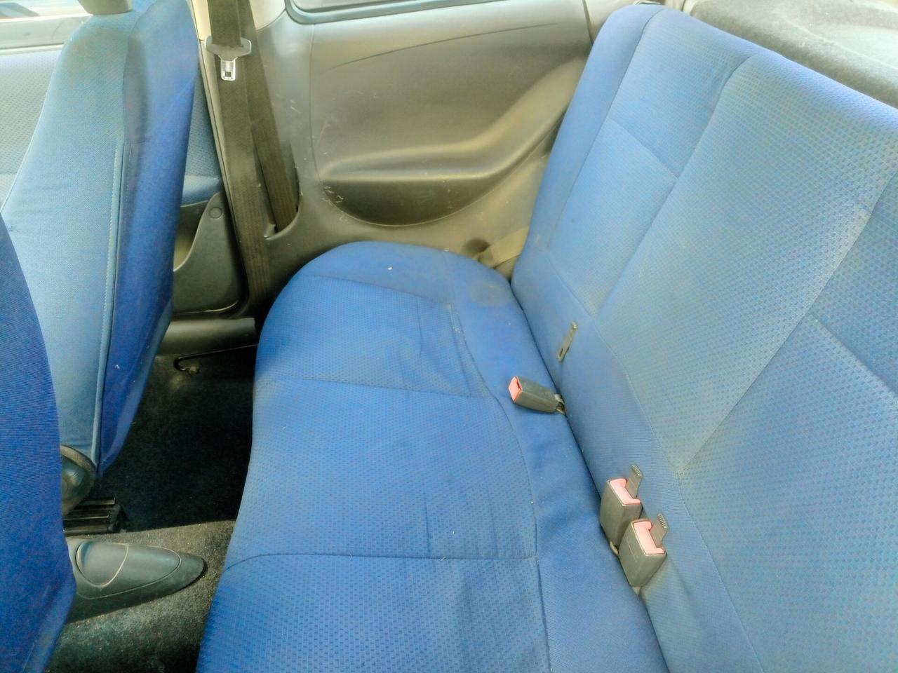 Fiat Punto 1.2i cat 3 porte EL ( impianto GPL) x neopatentati