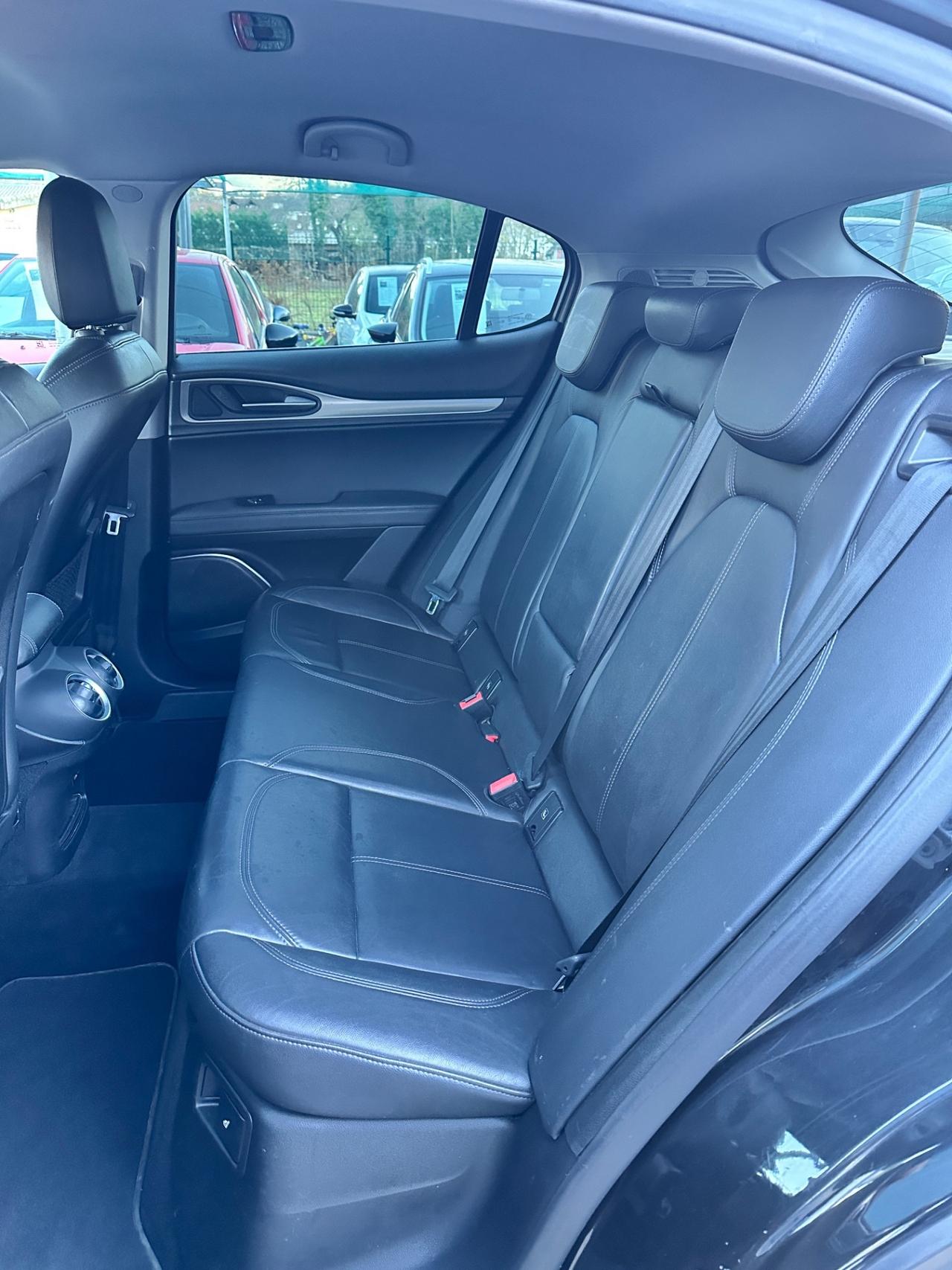 Motore Rotto Alfa Romeo Stelvio 2.2 Turbodiesel 210 CV AT8 Q4 Executive