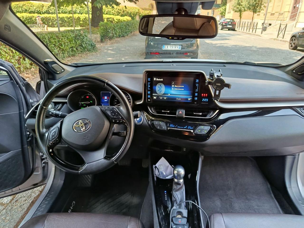 Toyota C-HR Lounge 1.8 HEV #11471