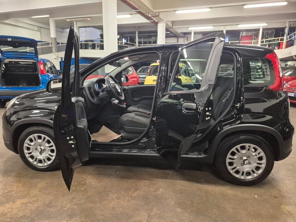 Fiat Panda 1.0 FireFly S&S Hybrid Pandina