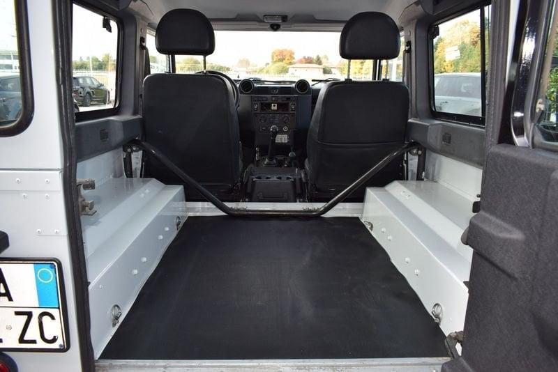 Land Rover Defender Defender 90 2.2 TD4 Station Wagon N1 AUTOCARRO IVA ESPOSTA
