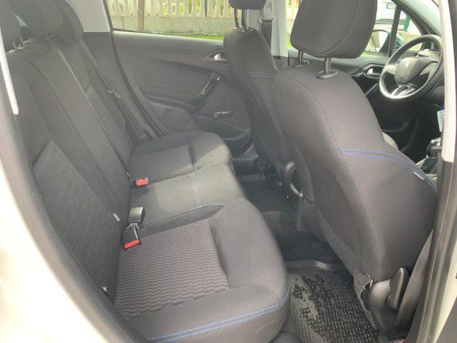 PEUGEOT 208 1° serie PureTech 82 Stop&Start 5 porte Signature