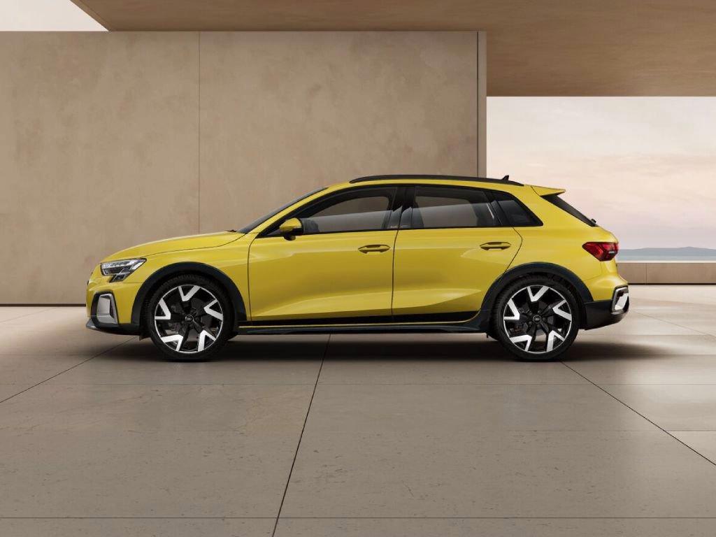 AUDI A3 allstreet 1.5 tfsi mhev identity contrast 150cv s-tronic del 2024