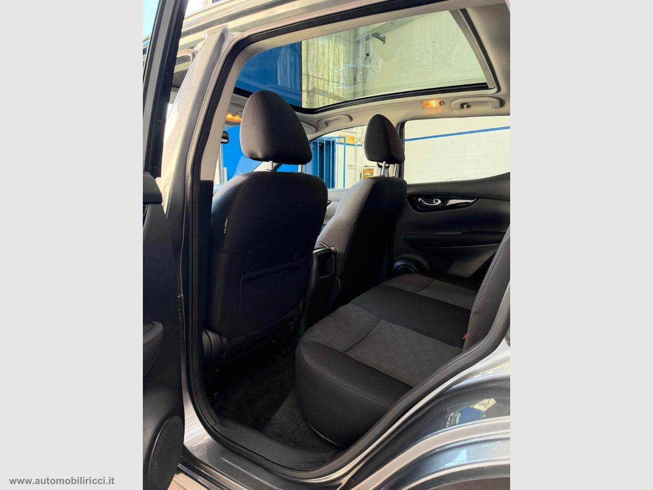 NISSAN Qashqai 1.2 DIG-T