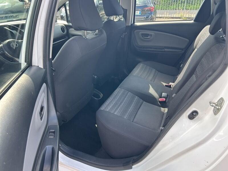 Toyota Yaris Yaris 1.0 5 porte Active