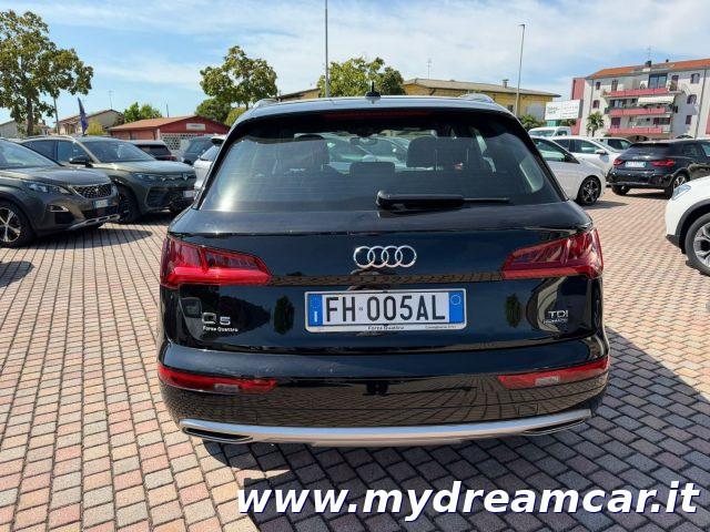 AUDI Q5 2.0 TDI Sport QUATTRO S tronic