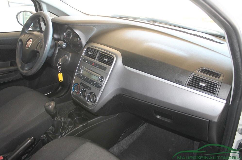 Fiat Punto 1.3 MJT AUTOCARRO 4 POSTI