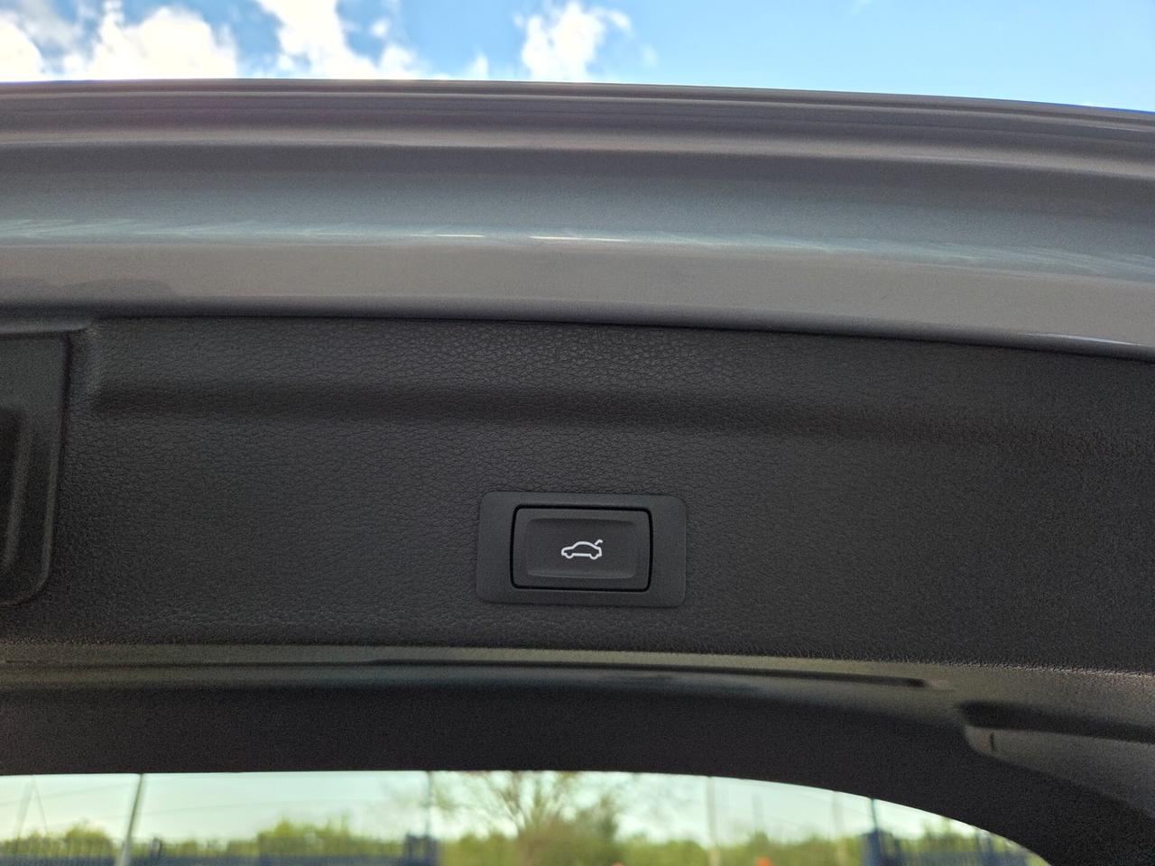 Audi Q3 35 TDI S tronic Business