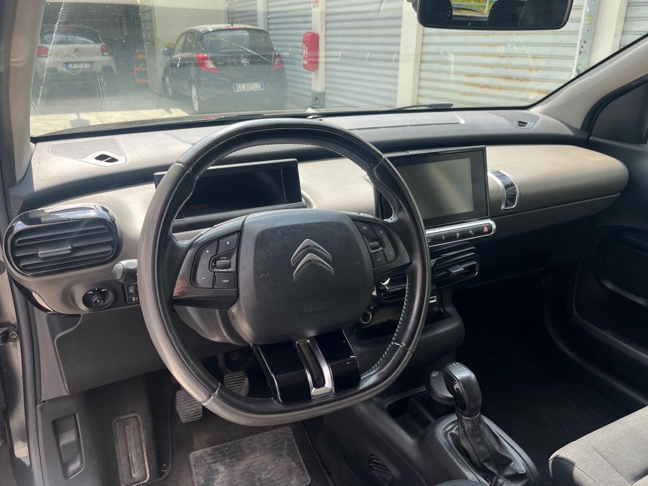 Citroen C4 Cactus PureTech 82 Shine