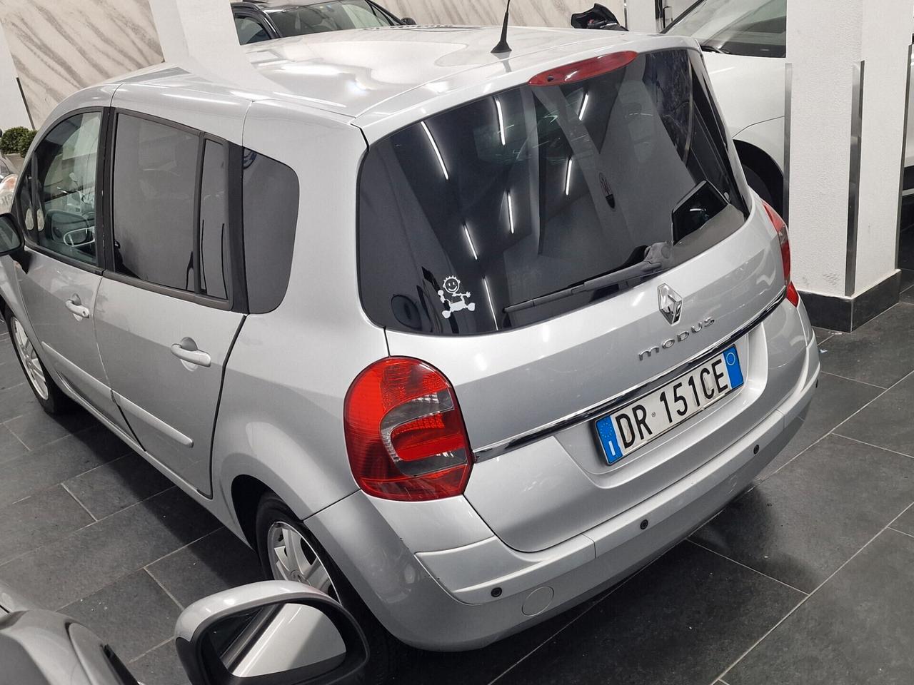 Renault Modus 1.2 16V Dynamique