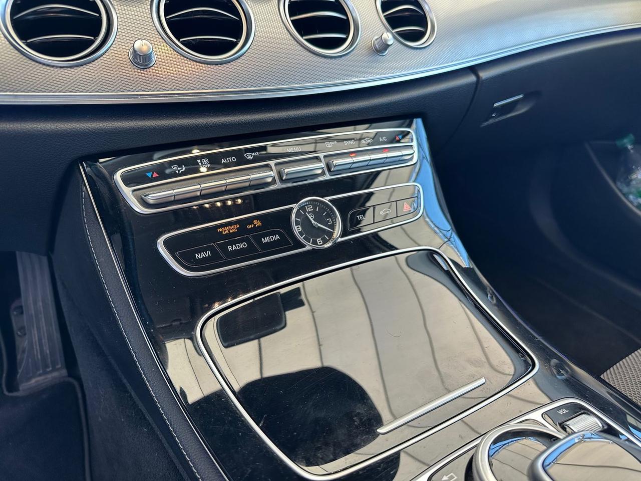 Mercedes-Benz E 220 Business Sport E 220 D #6728