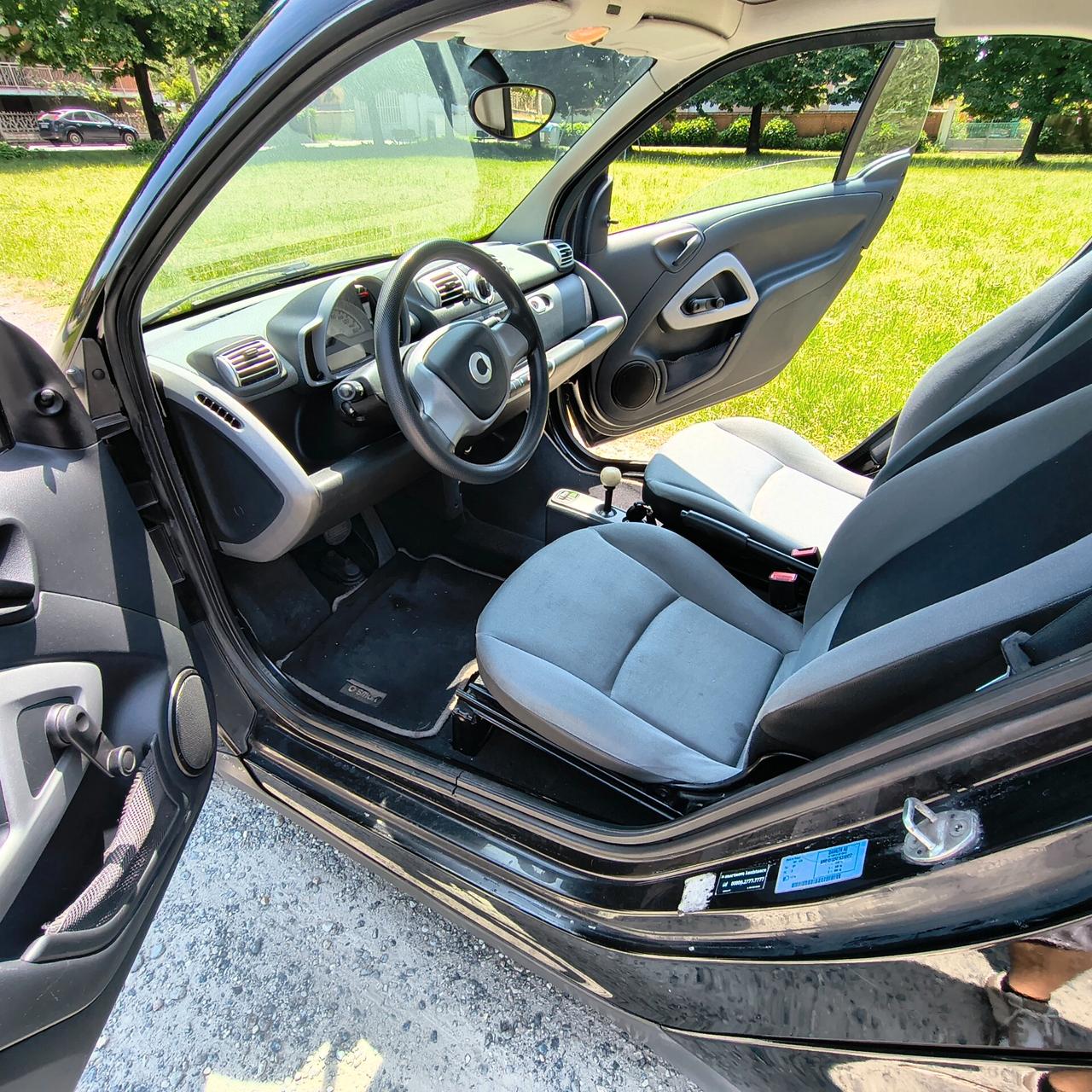 Smart ForTwo 1000 45 kW MHD coupé pure in pronta consegna