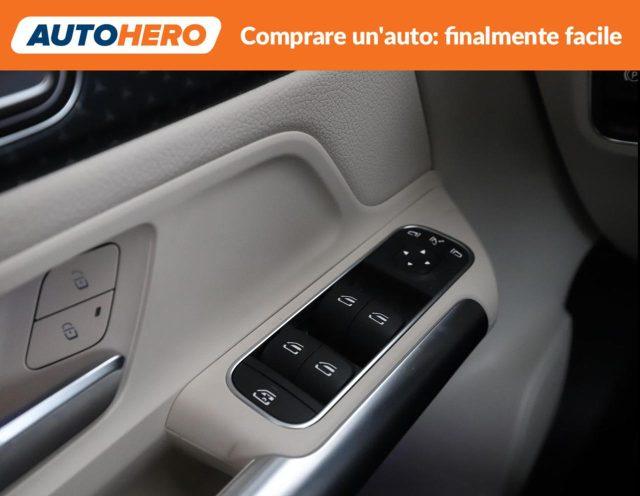 MERCEDES-BENZ GLA 180 Automatic Progressive Advanced