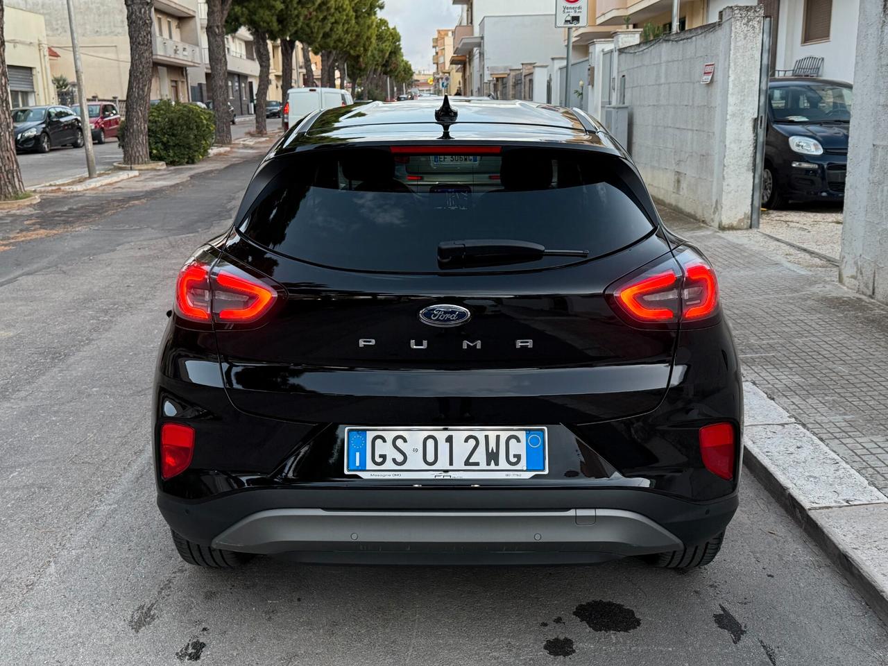 Ford Puma 1.0 EcoBoost Hybrid PELLE LED NAVI 2023