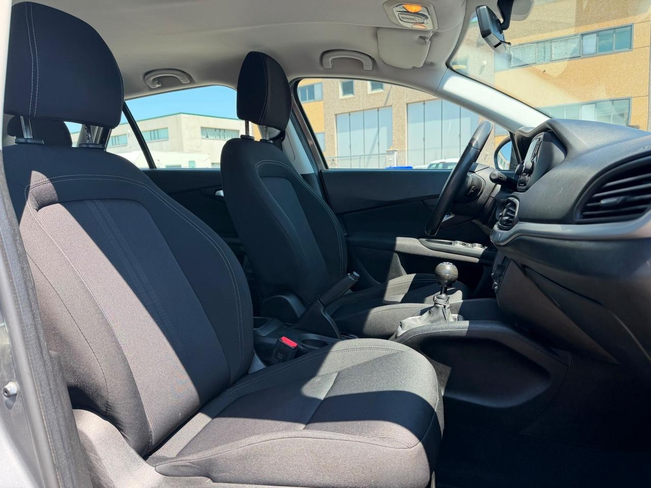 Fiat Tipo 1.4 SW Lounge con GARANZIA 12 m