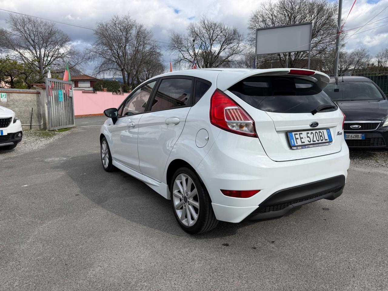 Ford Fiesta 1.5 TDCi 75CV 5 porte ST-Line