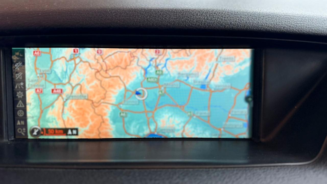 Bmw X1 xDrive20d Attiva