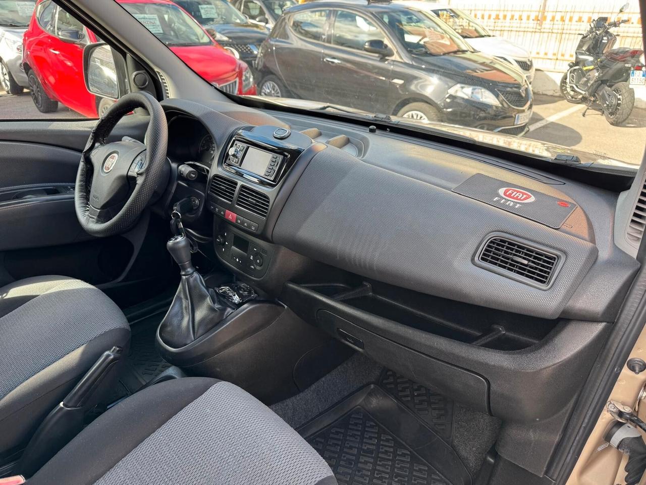 Fiat Doblò 1.3 Diesel CV90 Posti 5.Vetrato 2010