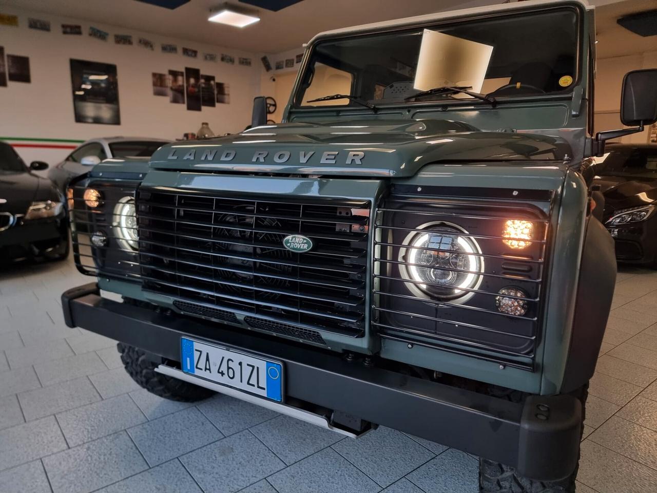 Land Rover Defender 90 TD4 AUTOVETTURA