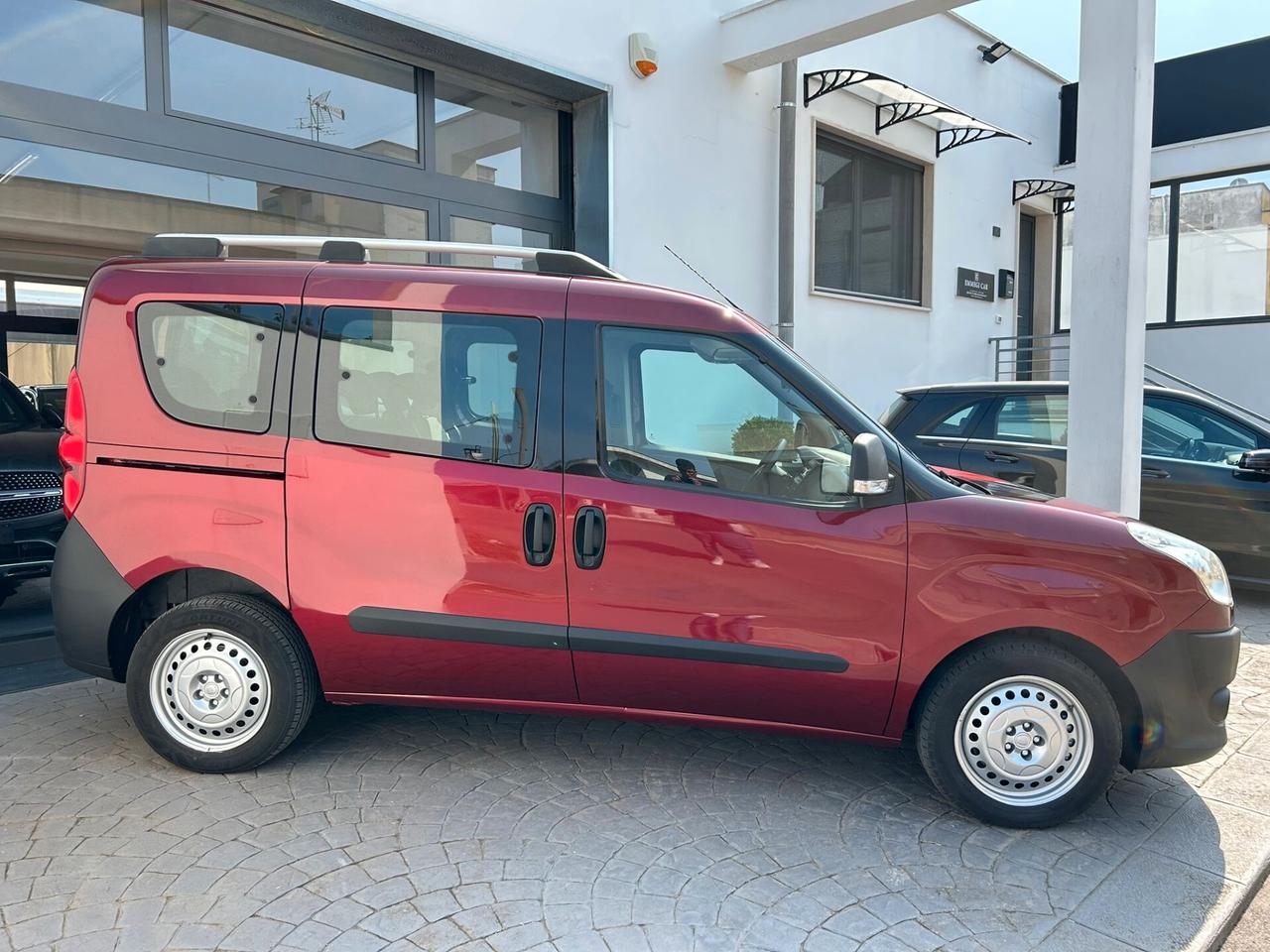 Fiat Doblò 1.6 MJ 90Cv 7 POSTI AUTOVETTURA-2011