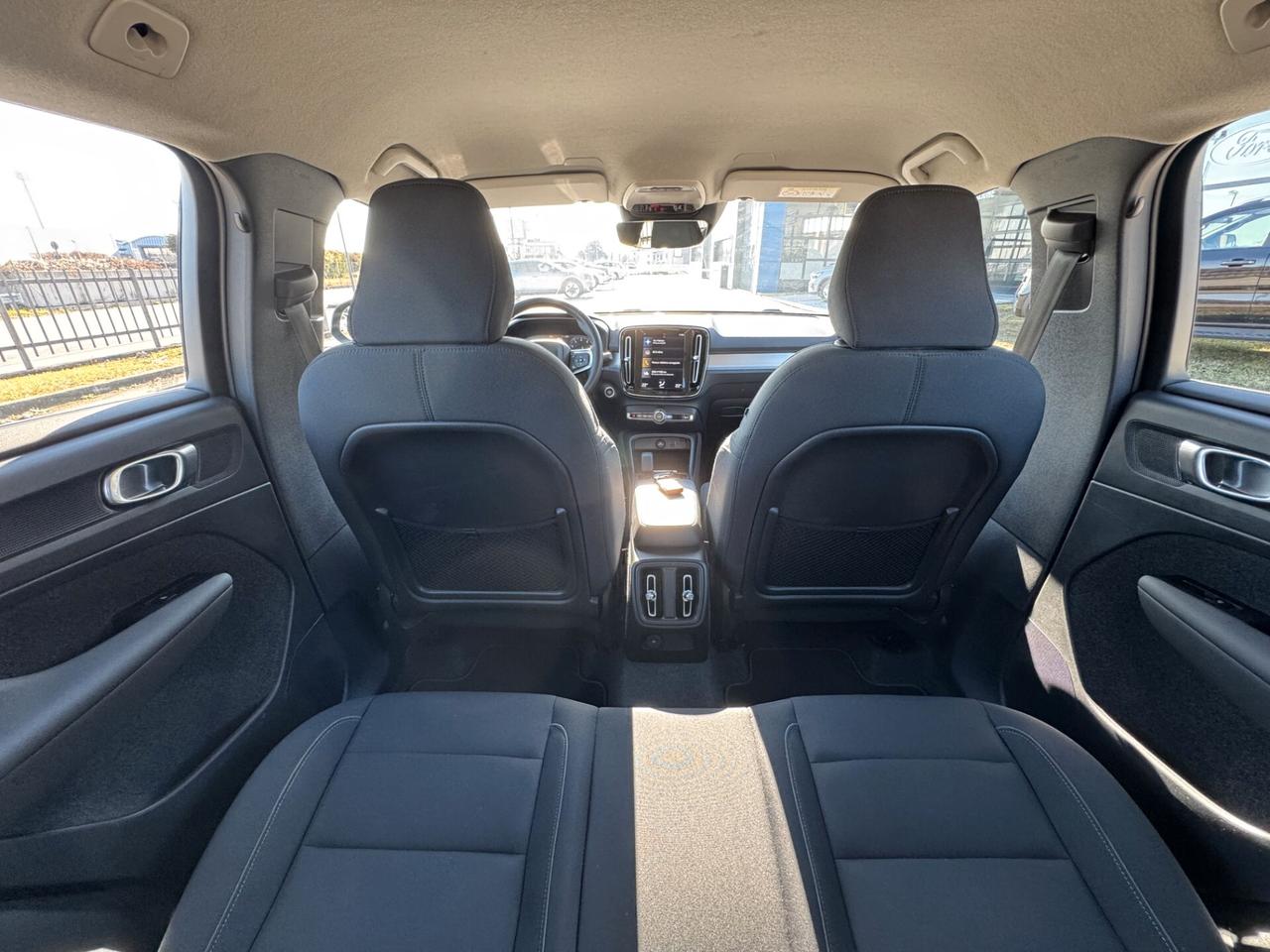 Volvo XC40 T3 Automatica Momentum Pro