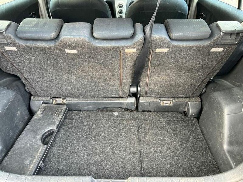 Toyota Yaris 5p 1.3 Sol m-mt