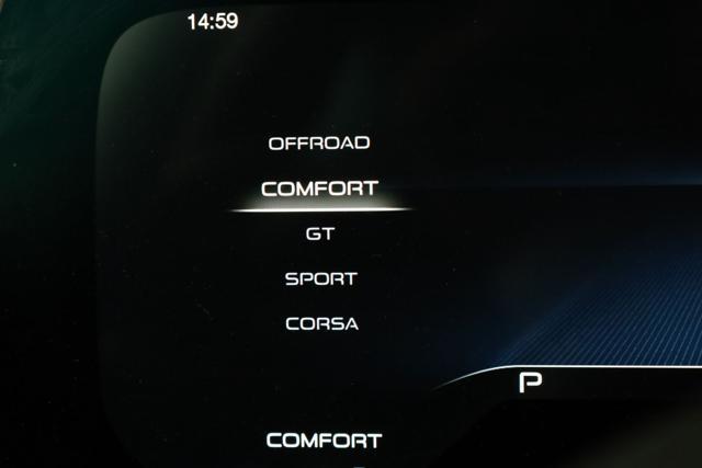 MASERATI Grecale V6 530 CV AWD Trofeo