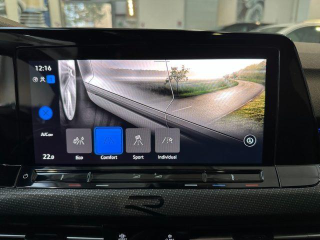 VOLKSWAGEN Golf 1.5 eTSI 150 CV EVO ACT DSG R-Line-18"-Tetto-IQ